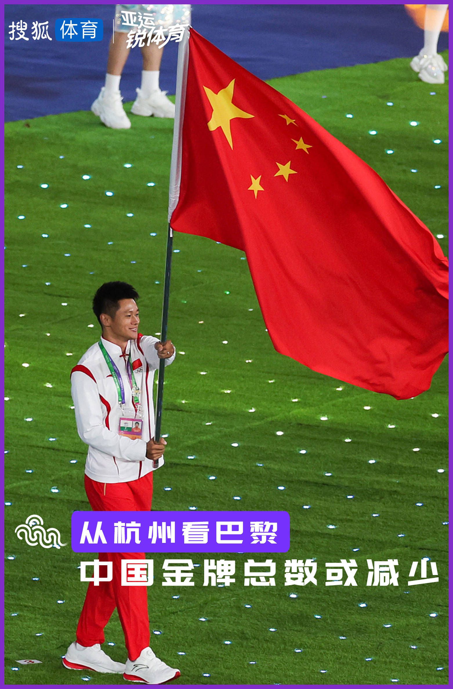 吴孟达老师大呼;真得太累了：;我今年60多岁了，演了40多年喜剧，这次和年轻人一起挑战新类型，还要吊威亚，每次拍完都要吸氧